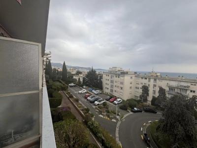 Louer Appartement 40 m2 Nice