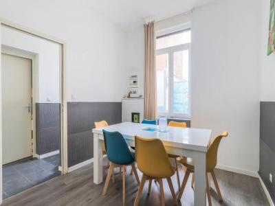 For sale Tourcoing 8 rooms 98 m2 Nord (59200) photo 3