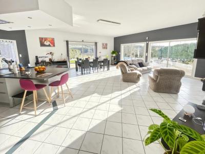 For sale Vernet 5 rooms 167 m2 Allier (03200) photo 0