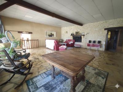 For sale Beaumont 13 rooms 380 m2 Dordogne (24440) photo 2