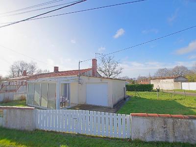 For sale 2 rooms 48 m2 Vendee (85150) photo 0