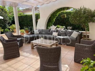 Location vacances Maison Juan-les-pins Cap d'Antibes
