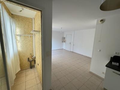 Louer Appartement 47 m2 Biguglia