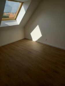 For rent Ribecourt-dreslincourt 4 rooms 82 m2 Oise (60170) photo 3