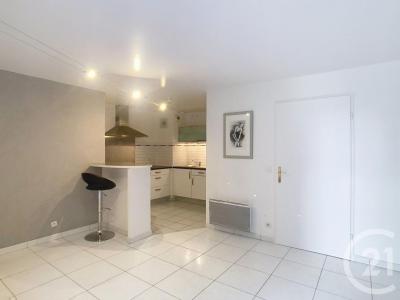 Acheter Appartement Thiais 192000 euros