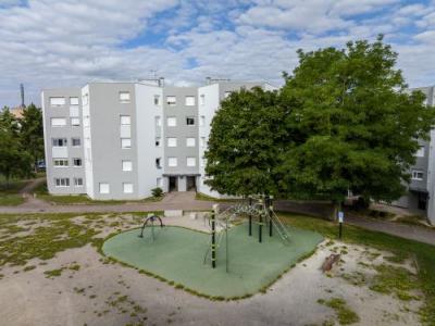 Louer Appartement 84 m2 Saint-germain-du-puy
