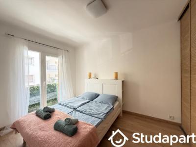 Louer Appartement 12 m2 Juan-les-pins