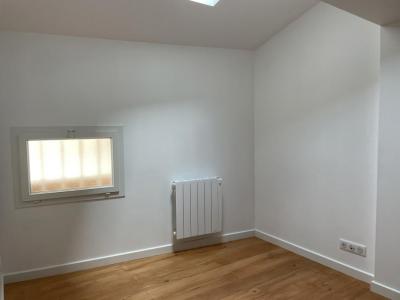 Louer Maison 69 m2 Saint-sulpice-de-faleyrens