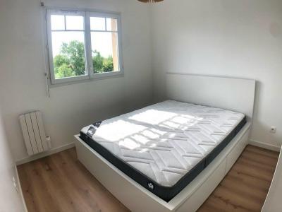 Louer Appartement 65 m2 Bruges