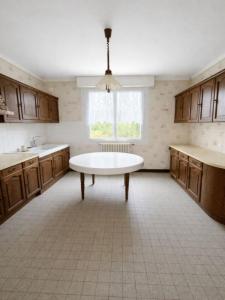 For sale Lorient 4 rooms 87 m2 Morbihan (56100) photo 3