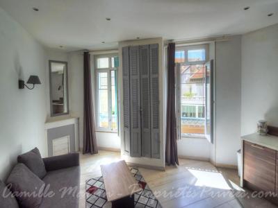 Acheter Appartement 47 m2 Saint-raphael