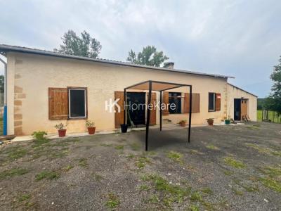 For sale Saint-gaudens 4 rooms 74 m2 Haute garonne (31800) photo 0