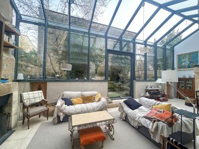 For sale Bordeaux 6 rooms 213 m2 Gironde (33000) photo 1