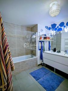 For rent Gretz-armainvilliers 3 rooms 65 m2 Seine et marne (77220) photo 2