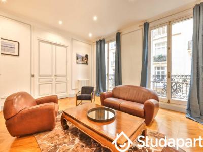 Louer Appartement 196 m2 Paris-16eme-arrondissement