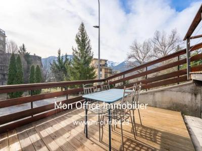 For sale Embrun 2 rooms 68 m2 Hautes alpes (05200) photo 0