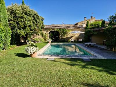 For sale Maubec 12 rooms 308 m2 Vaucluse (84660) photo 0