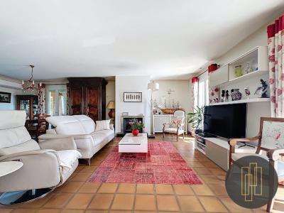 Acheter Maison 217 m2 Reyrieux