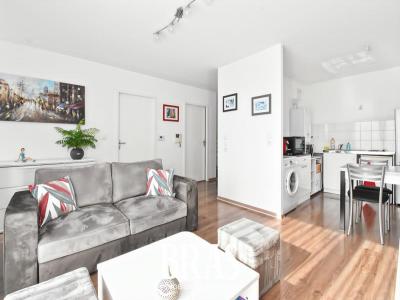 For sale Saint-sebastien-sur-loire 2 rooms 45 m2 Loire atlantique (44230) photo 2