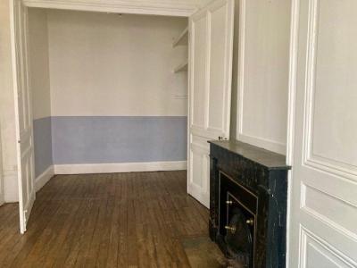 For rent Lyon-7eme-arrondissement 1 room 34 m2 Rhone (69007) photo 2