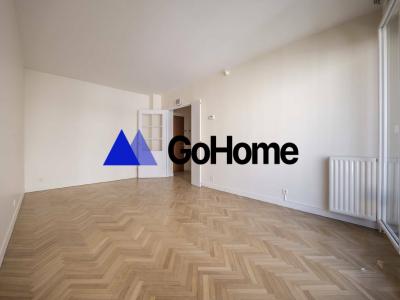 For rent Issy-les-moulineaux 2 rooms 46 m2 Hauts de Seine (92130) photo 1