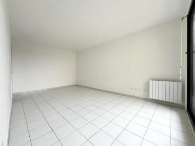 Louer Appartement Saint-laurent-du-var Alpes Maritimes