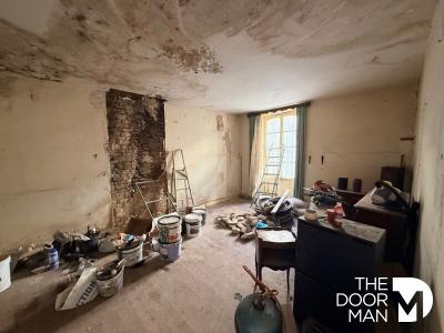 For sale Mauze-sur-le-mignon 6 rooms 320 m2 Deux sevres (79210) photo 2