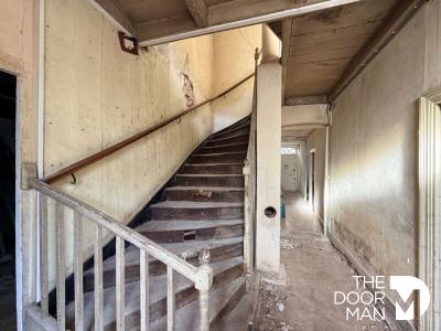 For sale Mauze-sur-le-mignon 6 rooms 320 m2 Deux sevres (79210) photo 4