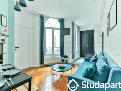 For rent Paris-9eme-arrondissement 3 rooms 54 m2 Paris (75009) photo 0