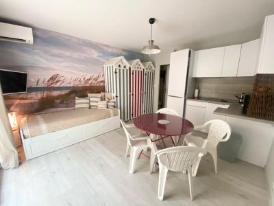 For sale CENTRE VILLE  RIVE GAUCHE 1 room 20 m2 Gard (30240) photo 2