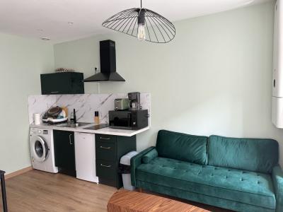 For sale CENTRE 2 rooms 32 m2 Loire (42100) photo 1