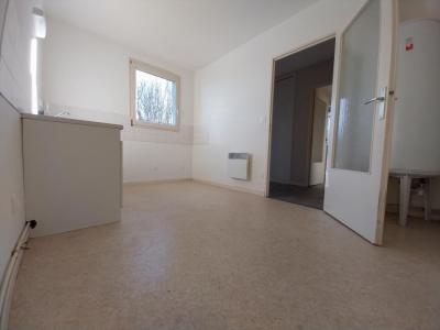 For rent Montier-en-der 3 rooms 72 m2 Haute marne (52220) photo 3