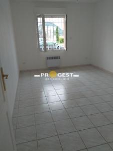 Louer Appartement 60 m2 Gardanne