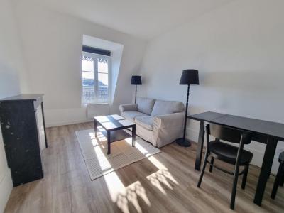 For rent Paris-3eme-arrondissement 2 rooms 29 m2 Paris (75003) photo 0