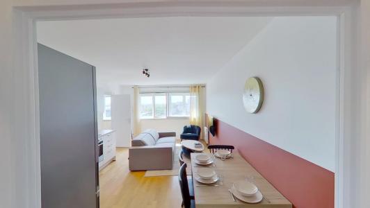 For rent Clichy 5 rooms 86 m2 Hauts de Seine (92110) photo 3