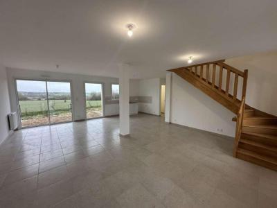 Acheter Prestige 117 m2 Soulaire-et-bourg