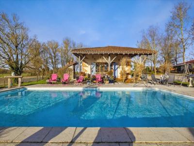 For sale Louhans 7 rooms 239 m2 Saone et loire (71500) photo 2