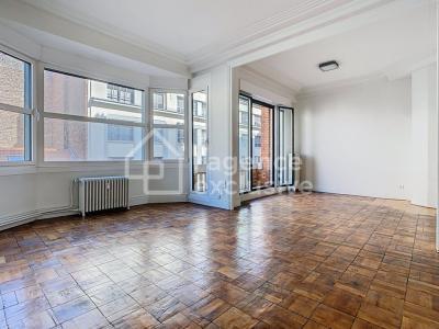 For sale Lille 3 rooms 93 m2 Nord (59000) photo 2