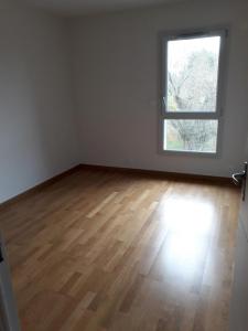 For rent Thoissey 3 rooms 70 m2 Ain (01140) photo 3