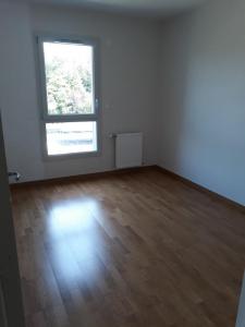 For rent Thoissey 3 rooms 70 m2 Ain (01140) photo 4