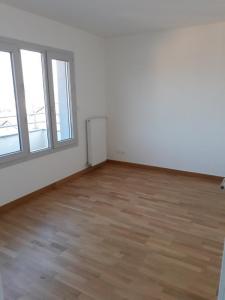 Louer Appartement 86 m2 Belleville