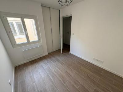 Louer Appartement Marseille-1er-arrondissement 800 euros