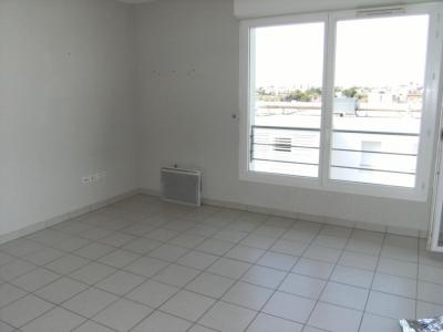 For rent Bordeaux 3 rooms 70 m2 Gironde (33800) photo 1