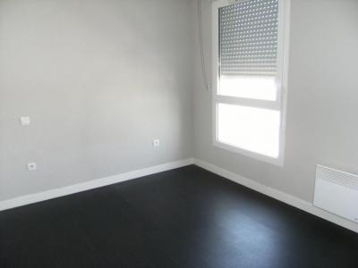 For rent Bordeaux 3 rooms 70 m2 Gironde (33800) photo 4