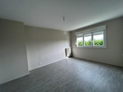 Louer Appartement 45 m2 Hery