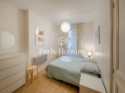 Louer Appartement Paris-7eme-arrondissement 1360 euros