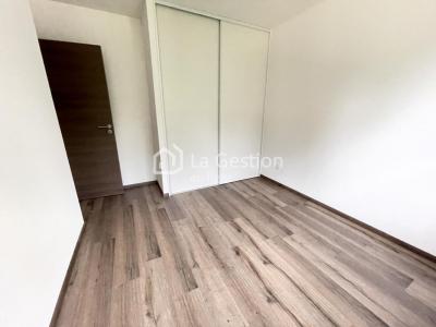 Annonce Location 3 pi�ces Maison Saint-benoit 01