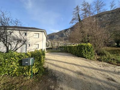 Louer Maison Saint-benoit 800 euros