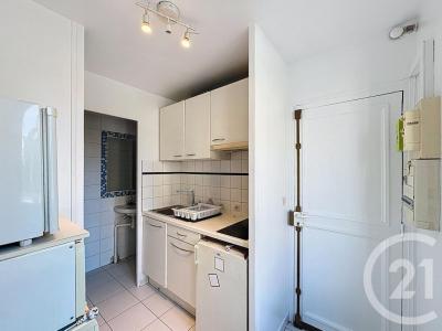 For rent Choisy-le-roi 1 room 23 m2 Val de Marne (94600) photo 1