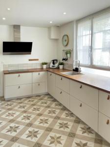 For sale Bizanos 4 rooms 120 m2 Pyrenees atlantiques (64320) photo 2